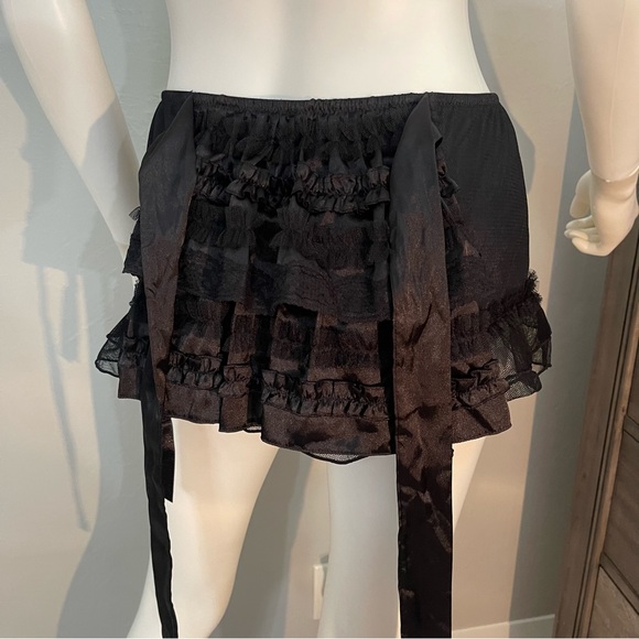 36D VS Victoria’s Secret Sexy little things pink stripe Bra  ruffle garter skirt - Picture 14 of 16